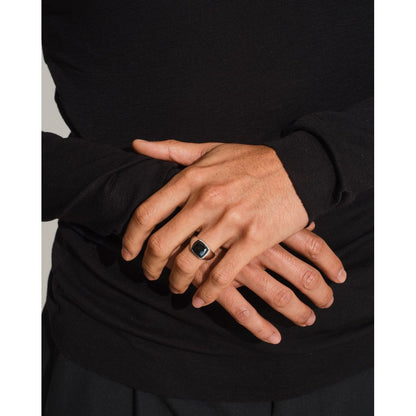 TOM WOOD Kay Ring Black Larvikite