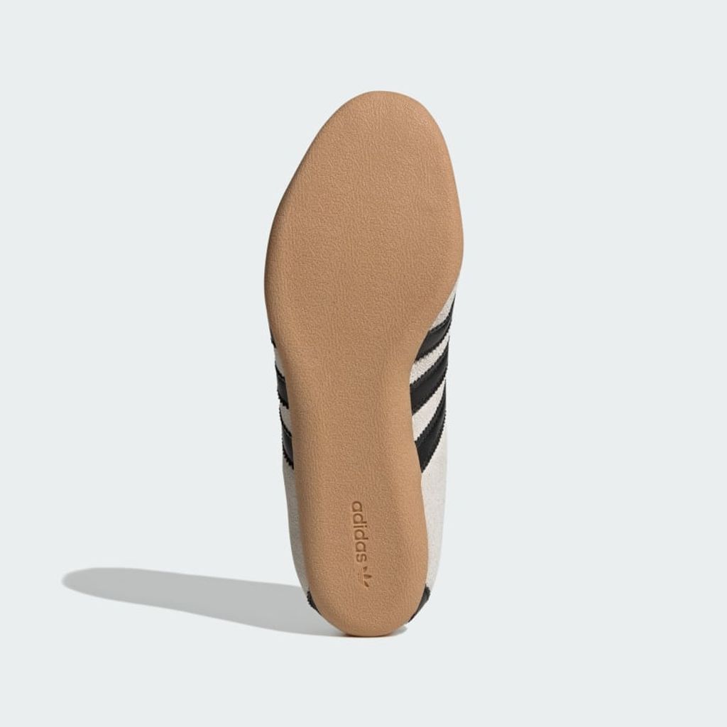 adidas Originals TOKYO（Off White / Core Black / Gold Metallic）
