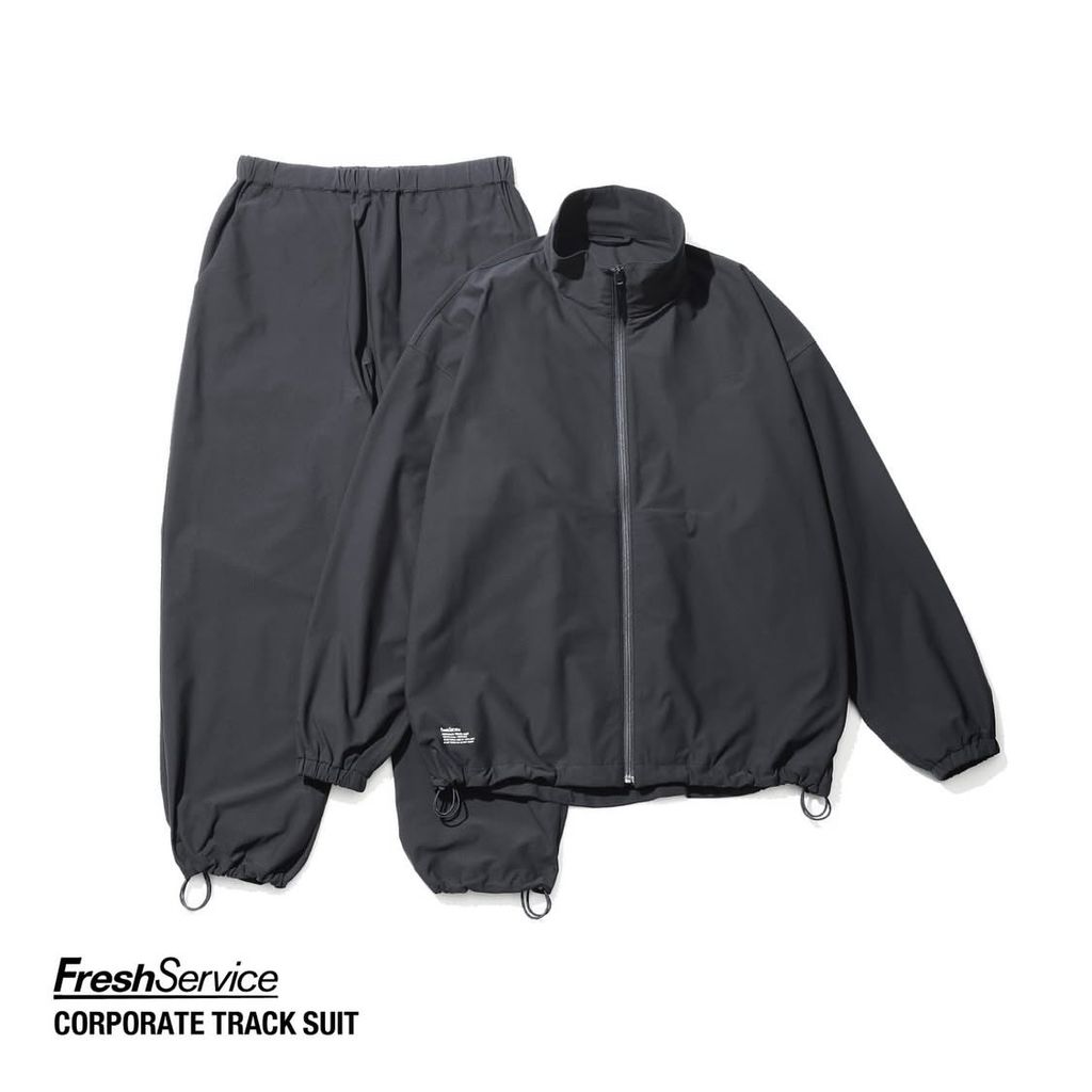 M 黒　FreshService CORPORATE TRACK SUIT 新品 FreshSevice 