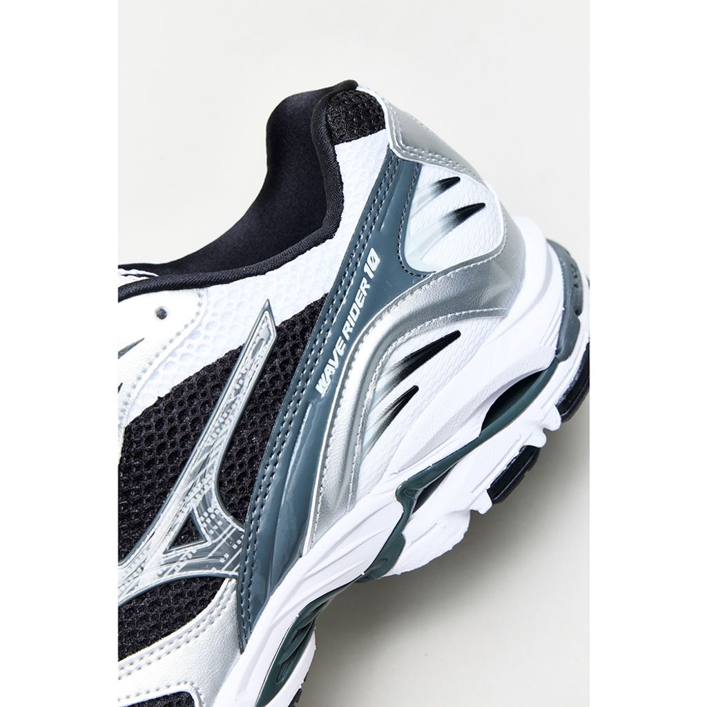 MIZUNO WAVE RIDER 10(ホワイト×ブラック×シルバー)