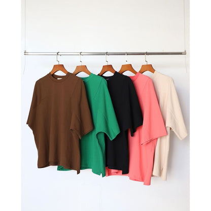 AMBERGLEAM Panel Basic T-Shirt