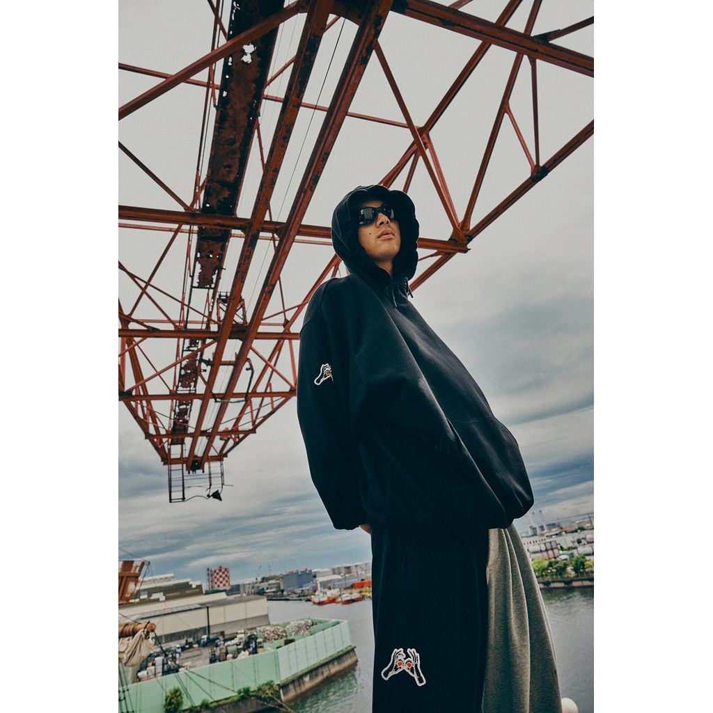 TIGHTBOOTH × KILLER BONG CYBORG SWEAT BALLOON PANTS