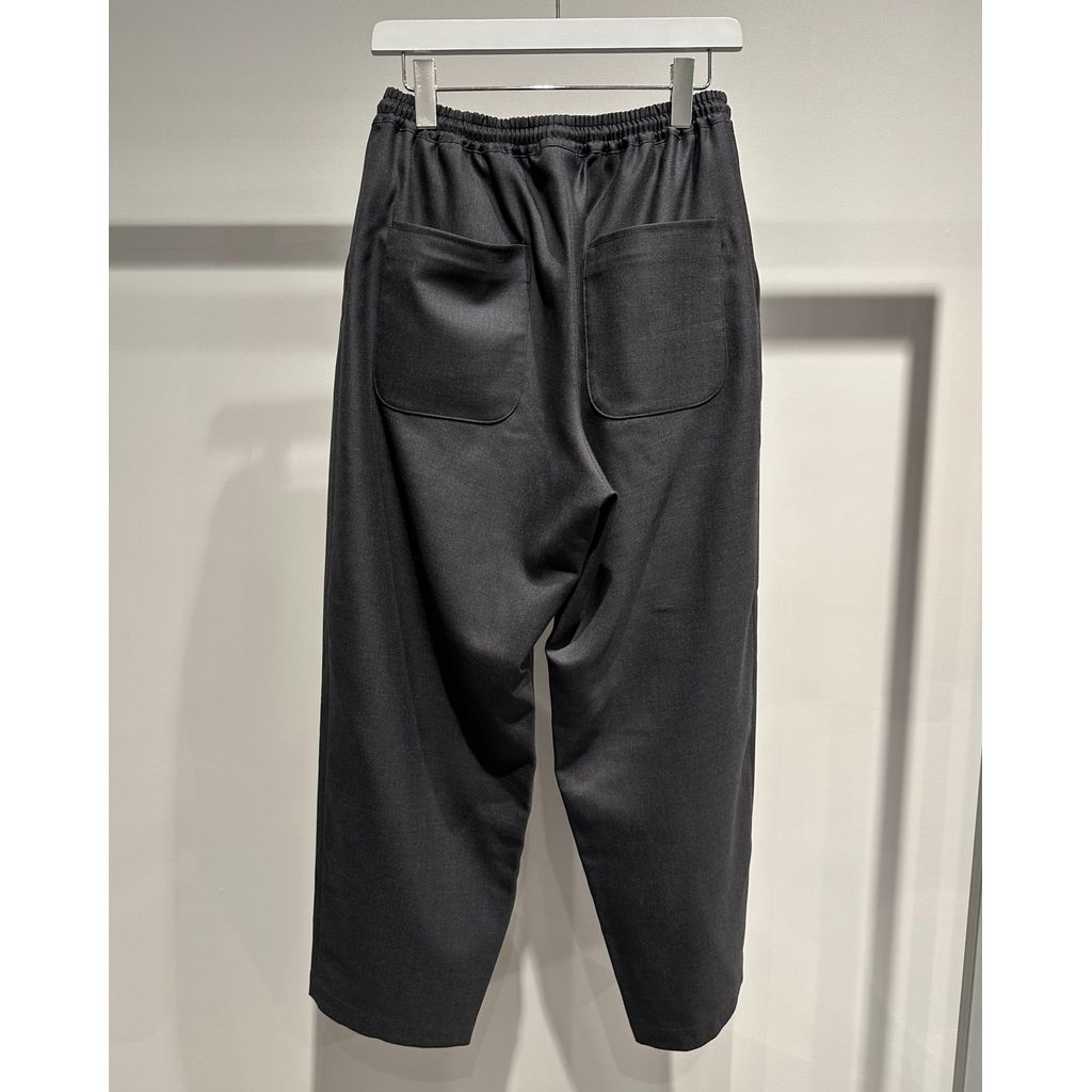 COMME des GARCONS HOMME WOOL GABARDINE EASY PANTS（CHARCOAL）