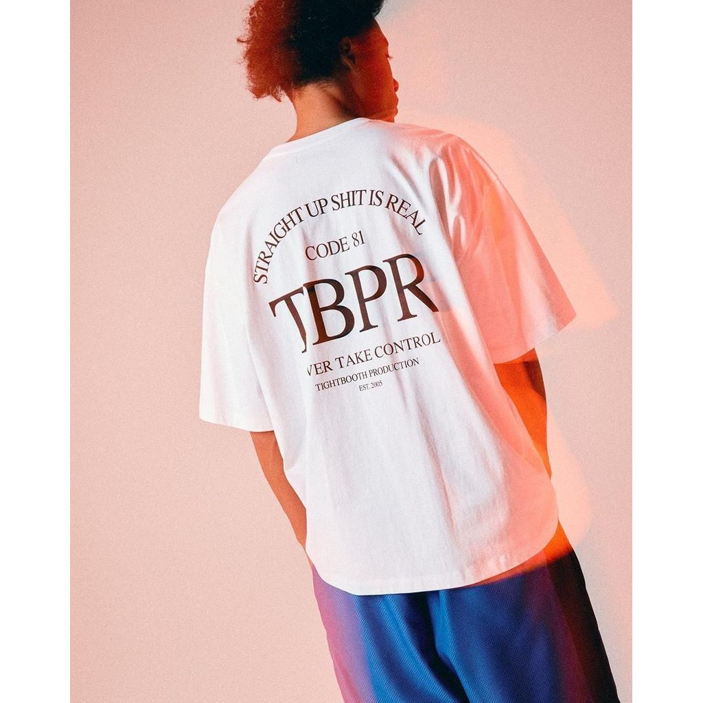 TIGHTBOOTH STRAIGHT UP S/S T-SHIRT - Quick Drying -
