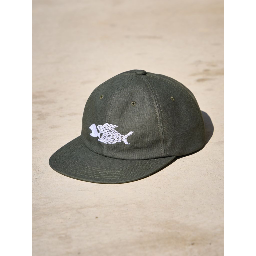 GARBAGE HARD BRIM 6 PANEL CAP LOW (SOLIDARITY)