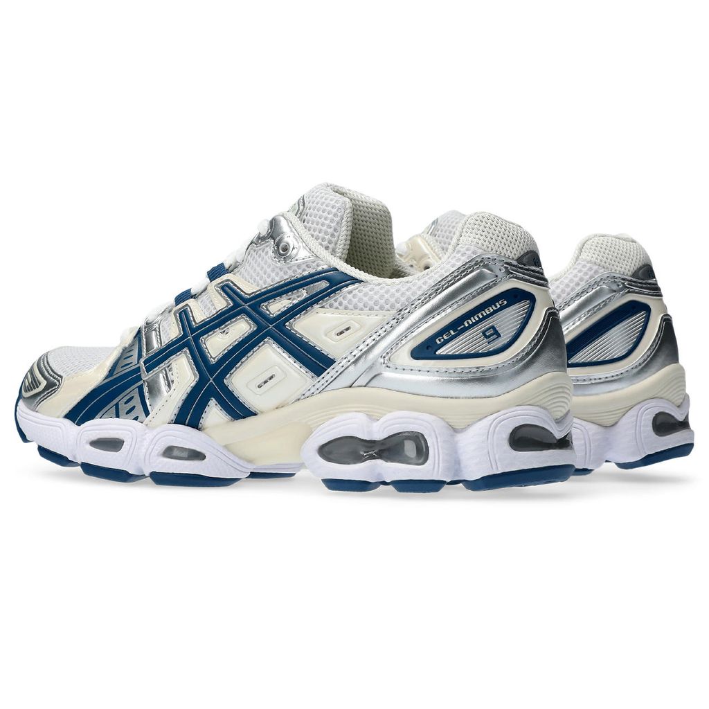 ASICS GEL-NIMBUS 9（White/Light Indigo）
