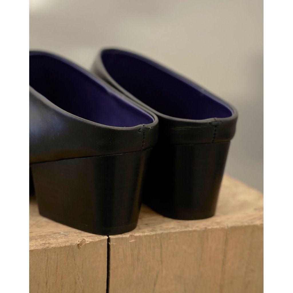 TODAYFUL Squaretoe Leather Sabot – MAROON WEBSTORE