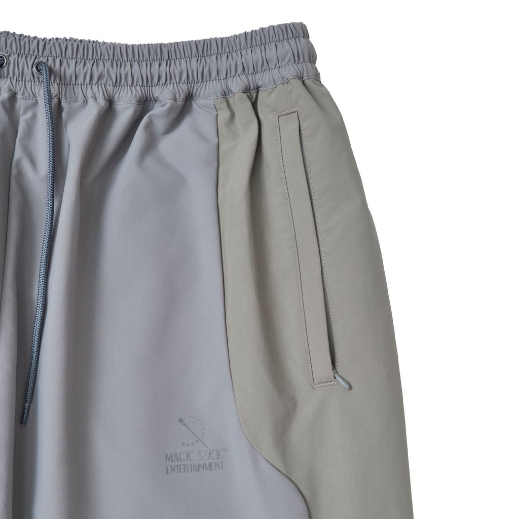 MAGIC STICK TONAL TECH JOGGER by UMBRO (EARTH GREY)