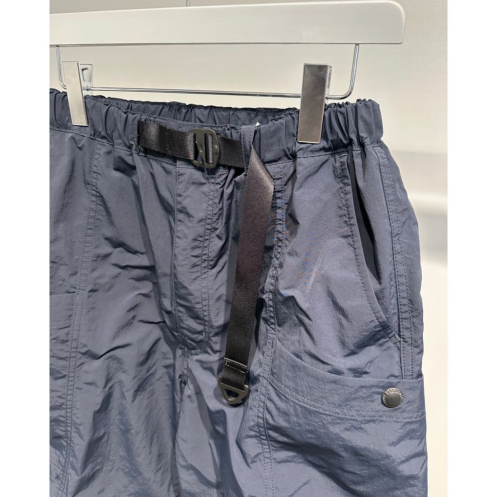 COMME des GARCONS HOMME NYLON TUSSER HALF PANTS（NAVY）