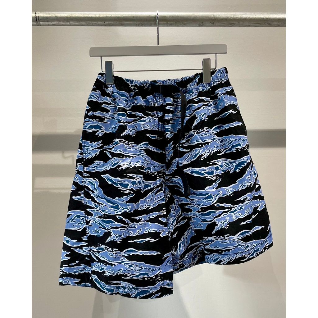 PHENOMENON by FUMITO GANRYU graffiti shorts