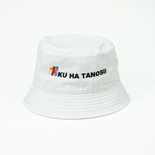 BOKU HA TANOSII kurry ×BOKU HA TANOSII  "ボ" Hat ”ホワイト”