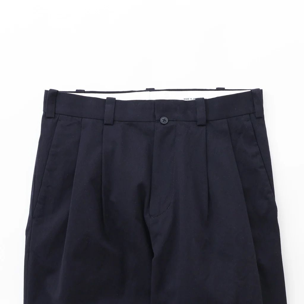 YAECA Chino Trousers Two-Tuck Straight