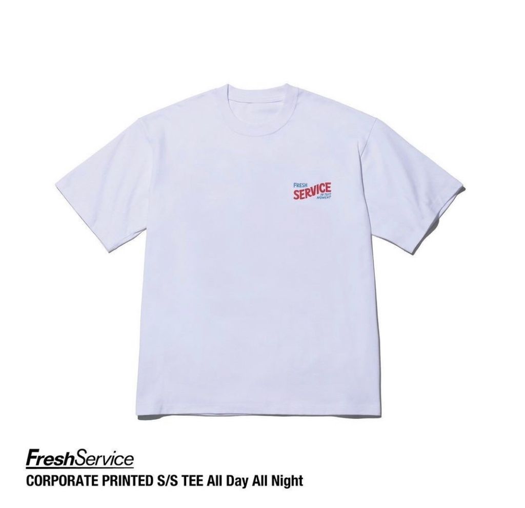 FreshService CORPORATE PRINTED S/S TEE All Day All Night