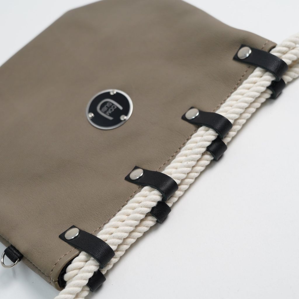 COMUSUBI (コムスビ) ／  Mini / Smooth Leather / Gray