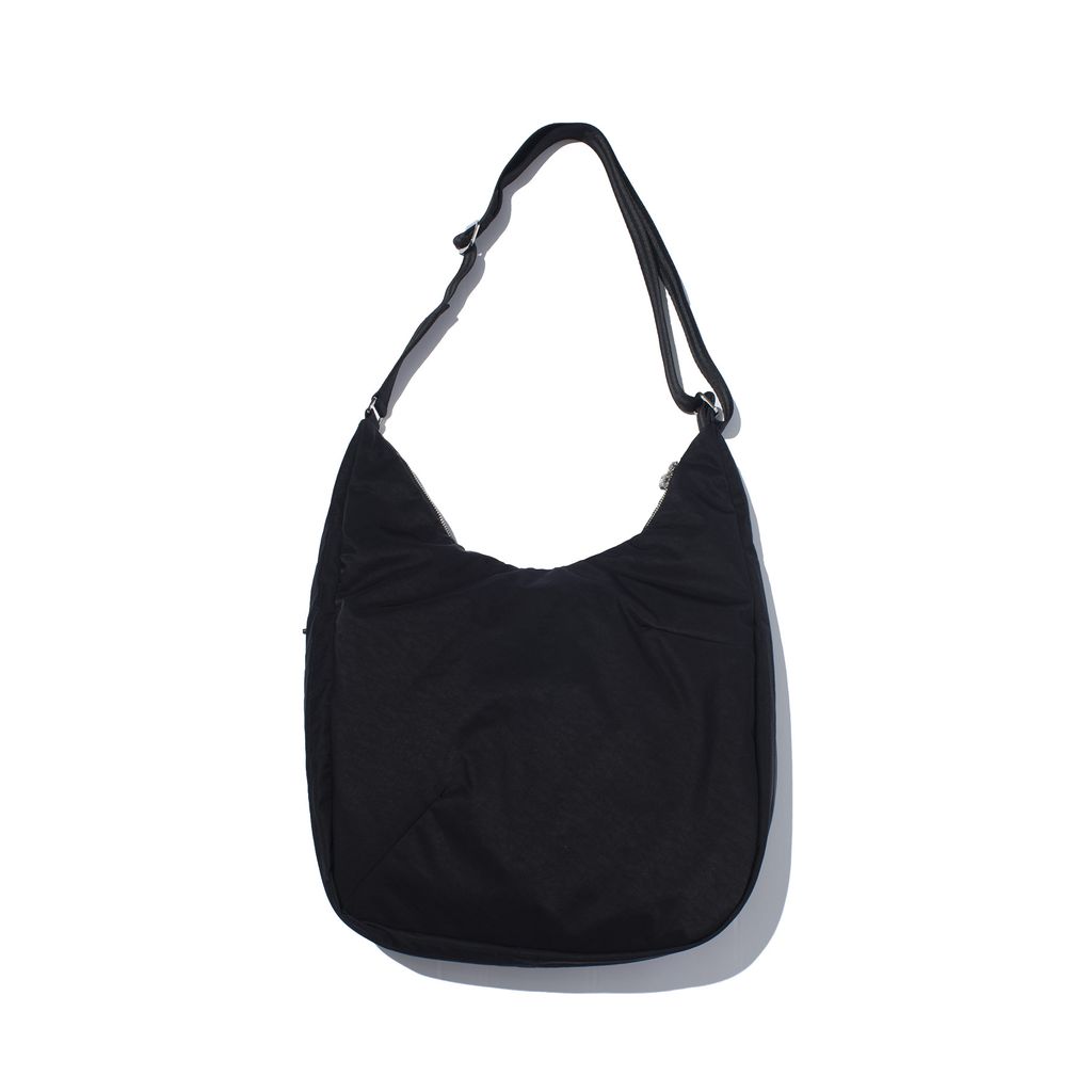 F/CE. TEXTURED TWILL SHOULDER TOTE