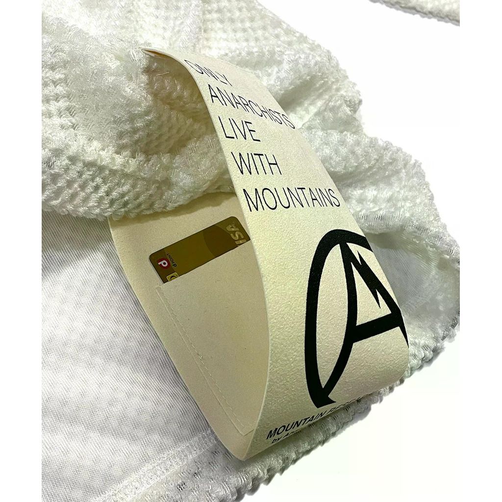 MOUNTAIN RESEARCH Mega Tag Octa Parka