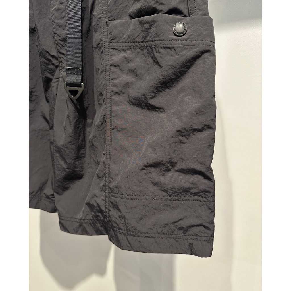 COMME des GARCONS HOMME NYLON TUSSER HALF PANTS（BLACK）