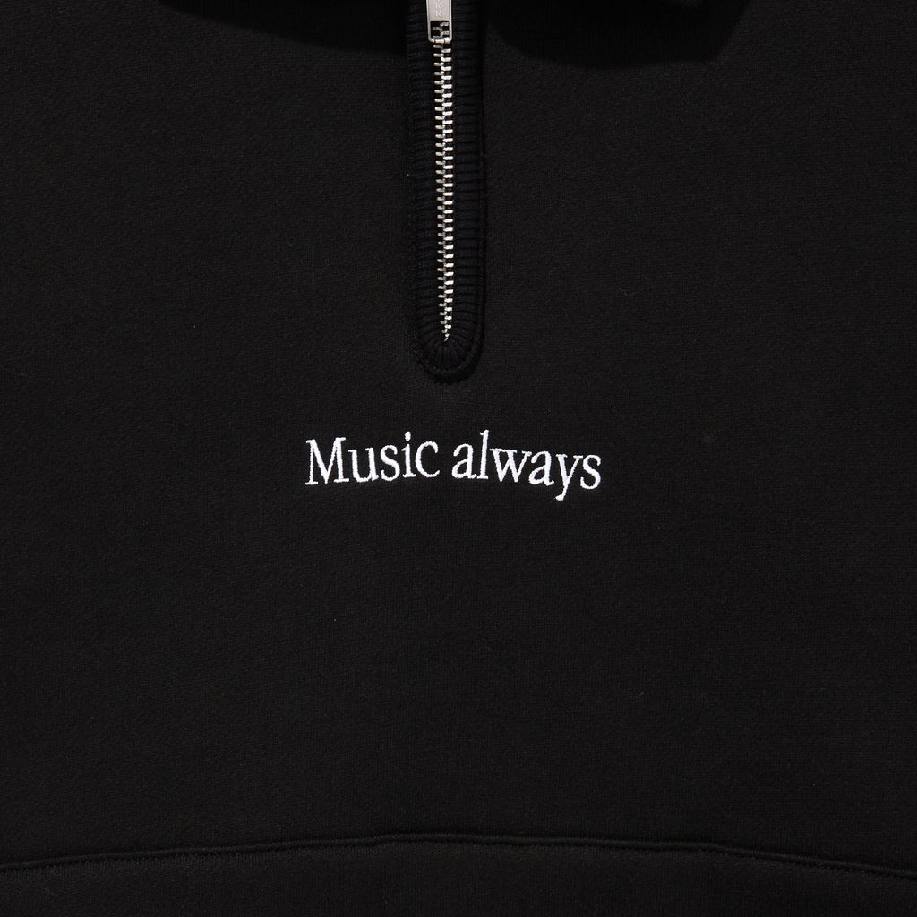 CITY COUNTRY CITY EMBROIDERED LOGO HAFE ZIP SWEATSHIRTS