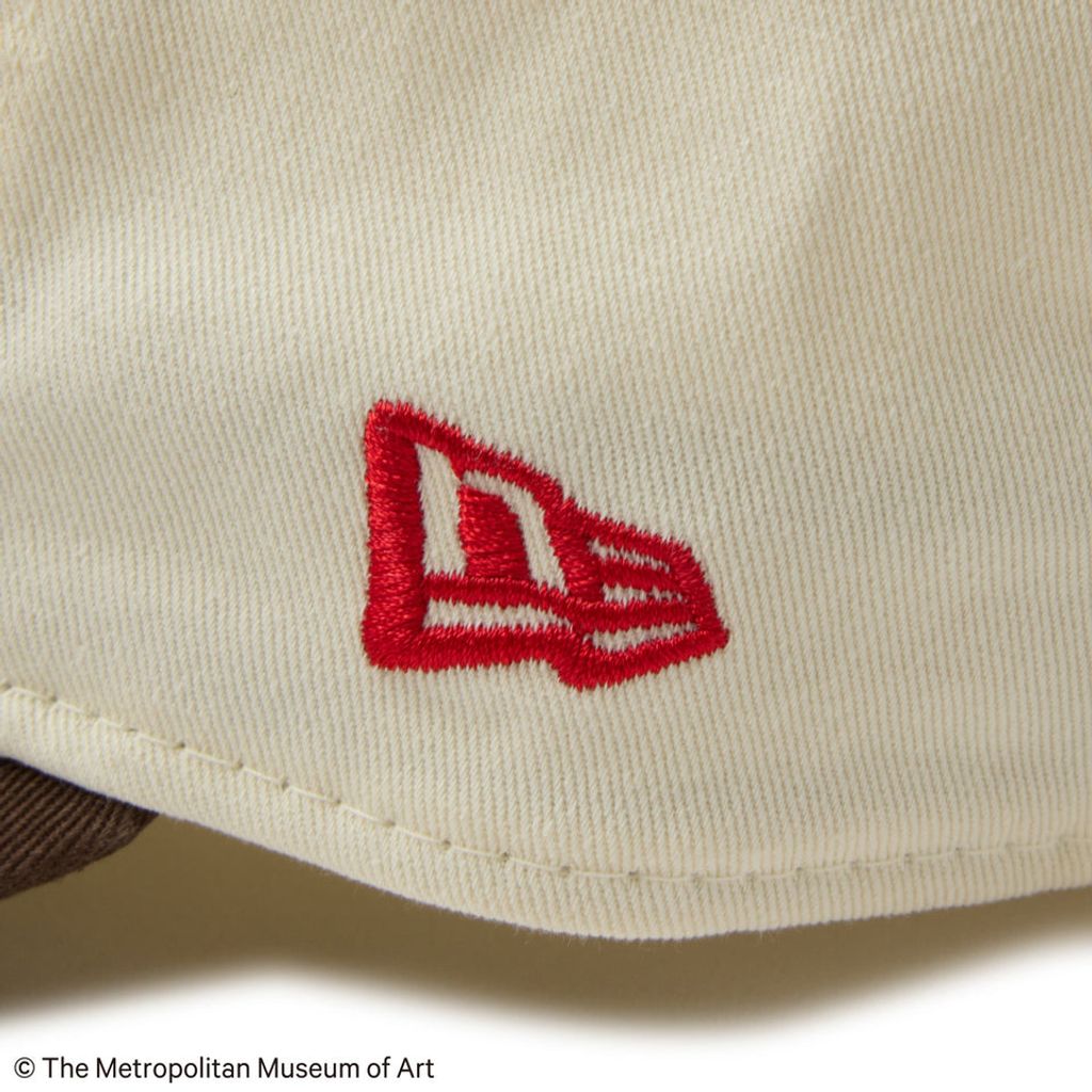 NEW ERA  9THIRTY The Met レザーストラップ クローム ウォルナットバイザー