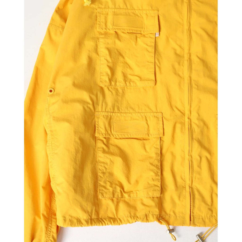 AMBERGLEAM  Custom Field Parker