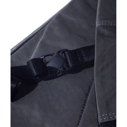 F/CE. TEXTURED TWILL LAYERED SLINGER BAG
