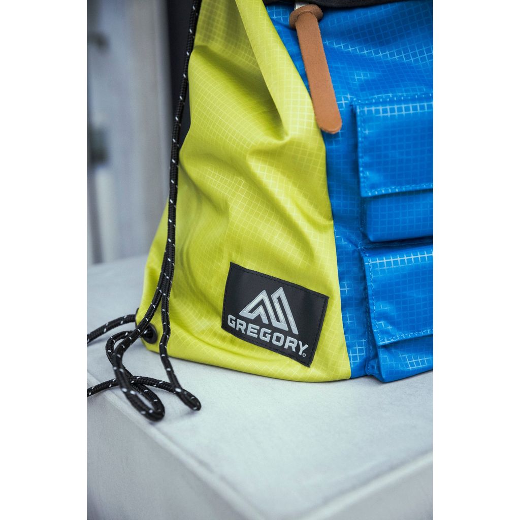 NEXUSVII. PARASITE KNAPSAC -GREEN×BLUE-