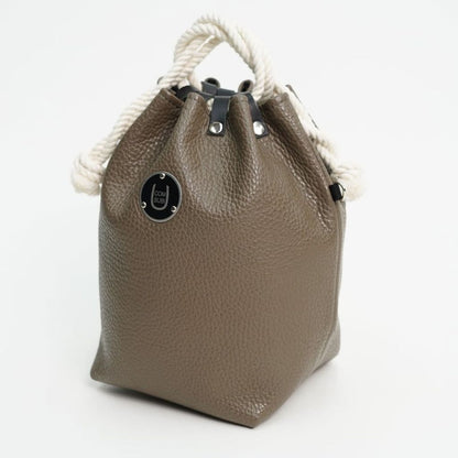 COMUSUBI (コムスビ) ／ COMUSUBI BAG "Leather" -Elephant-