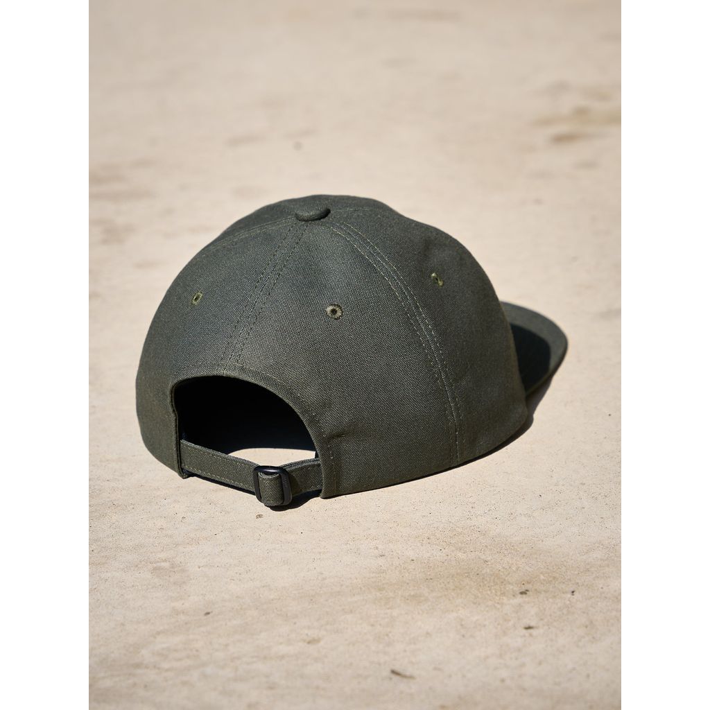 GARBAGE HARD BRIM 6 PANEL CAP LOW (SOLIDARITY)
