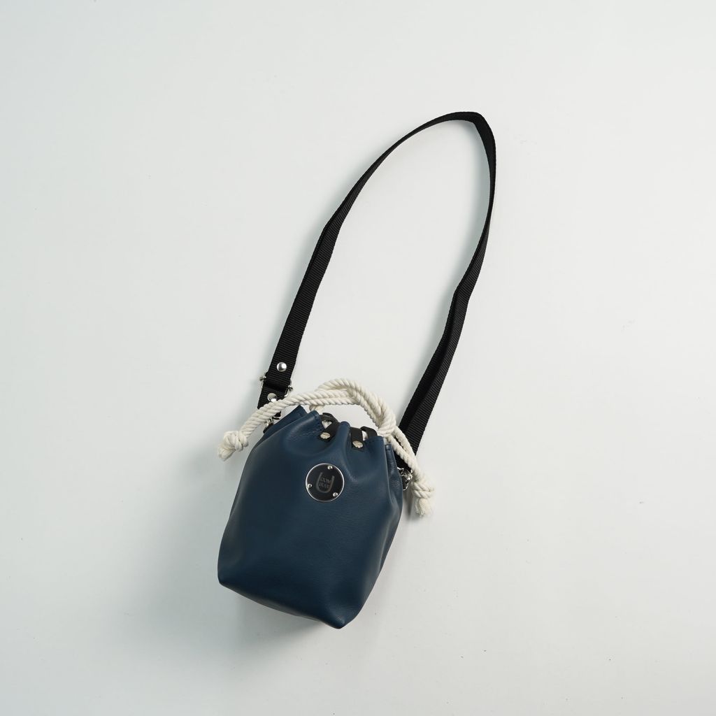 COMUSUBI (コムスビ) ／  Mini / Smooth Leather / Navy