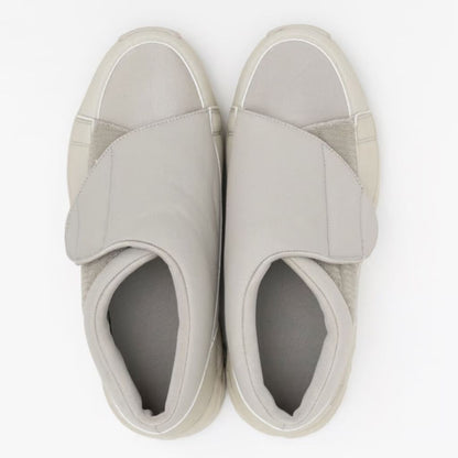 810s UNIVE