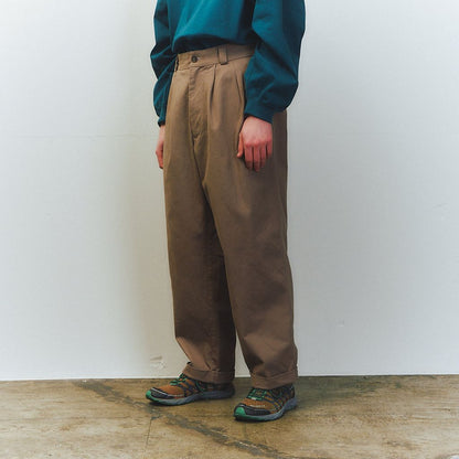 is-ness KERSEY STRAIGHT PANTS