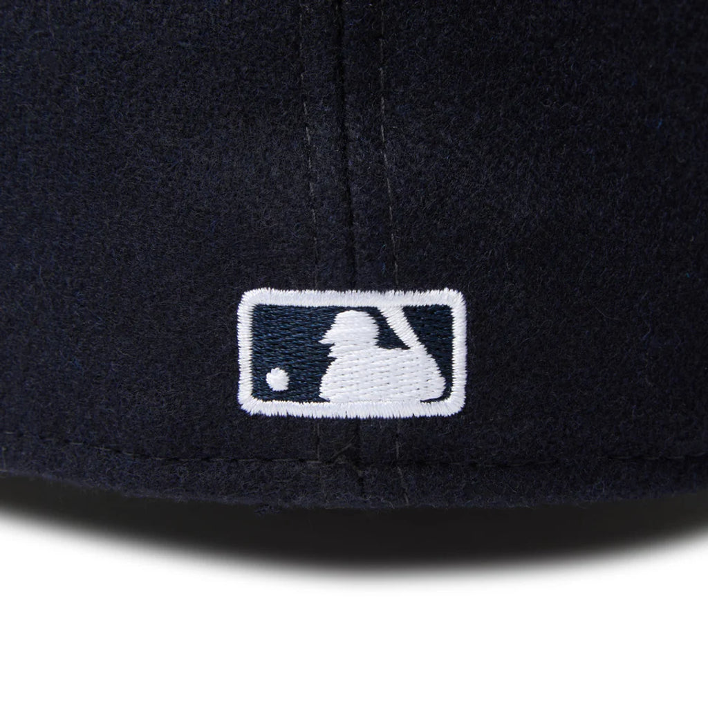 NEW ERA  59FIFTY Powered by GORO NAKATSUGAWA（MIN-NANO） ニューヨーク・ヤンキース メルトン ネイビー ライトグリーンバイザー