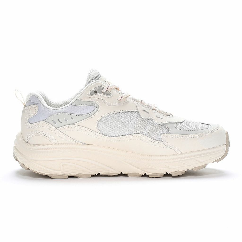 HI-TEC  HT HKU16 EASTEND WP（OFF WHITE）