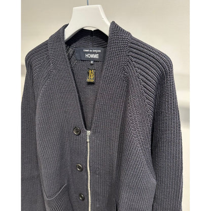 COMME des GARCONS HOMME BATONER W-NAME WOOL KNIT CARDIGAN（CHARCOAL）