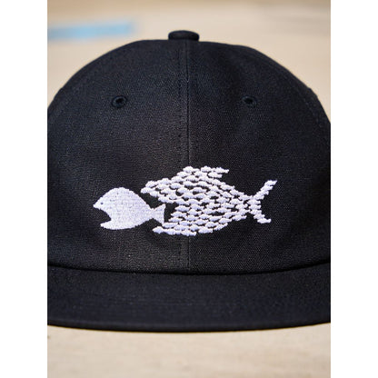 GARBAGE HARD BRIM 6 PANEL CAP LOW (SOLIDARITY)