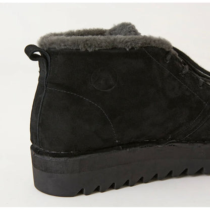 WHITE MOUNTAINEERING WM × AIRWALK WM EVS BOOTS