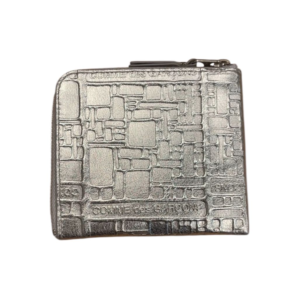 Wallet COMME des GARCONS Embossed Logotype2（Silver）