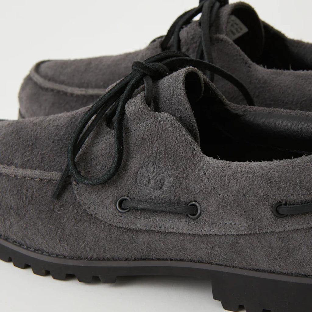 WHITE MOUNTAINEERING WM × TIMBERLAND '3-EYE LUG'