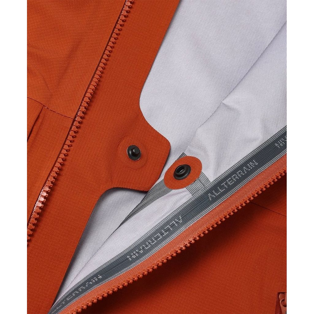 DESCENTE ALLTERRAIN 【81】ハードシェルジャケット“ZENCHIKEI”