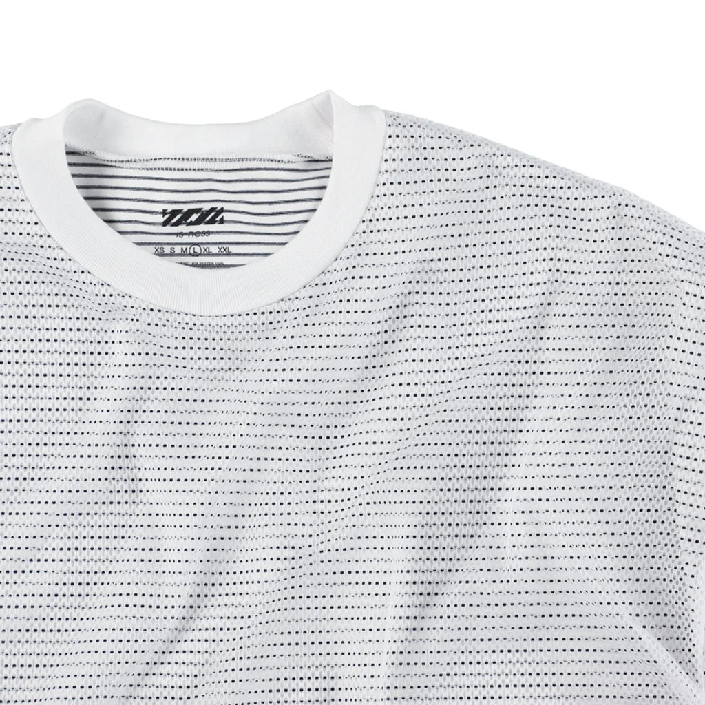 is-ness BALLOON BORDER LAYERED MESH T-SHIRT