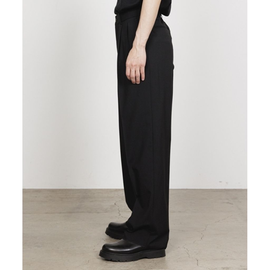 【予約販売】MARKAWARE  CLASSIC FIT DOUBLE PLEATED TROUSERS