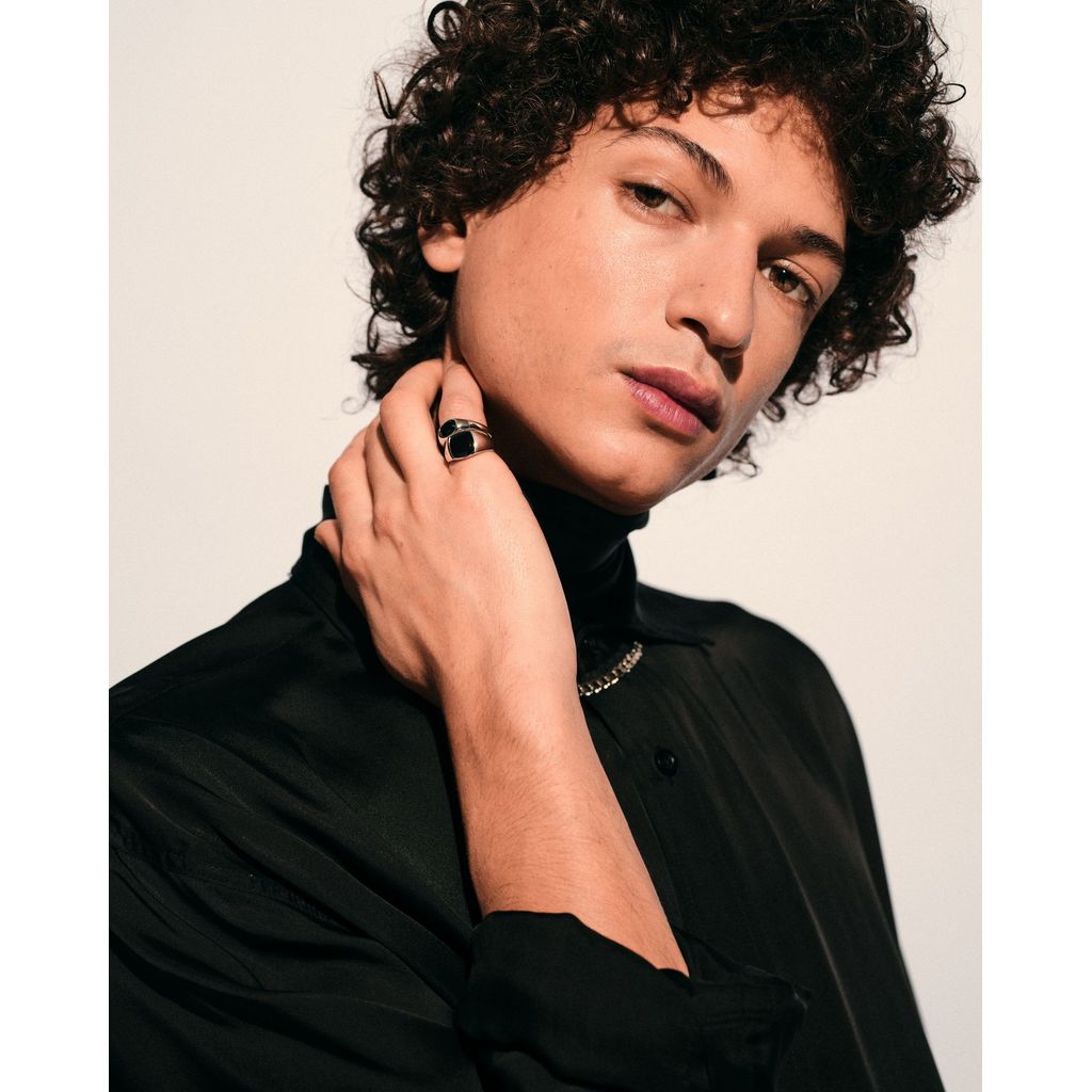 TOM WOOD Kay Ring Polished Onyx