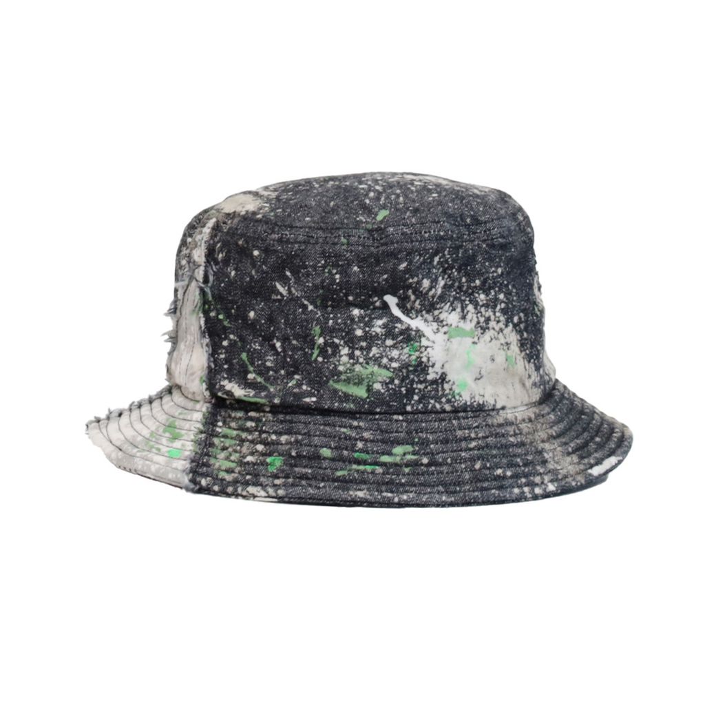 DECHO  BLEACH & CRASH COLOR BUCKET HAT