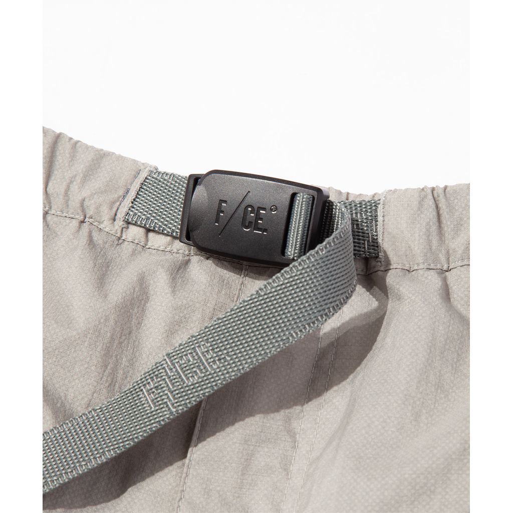 F/CE.  2.5 LAYER FEATURE ZIP SHORTS