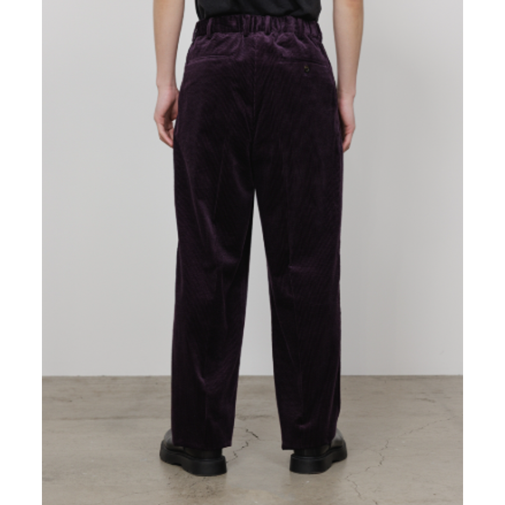 【予約商品】MARKAWARE CLASSIC FIT DOUBLE PLEATED TROUSERS