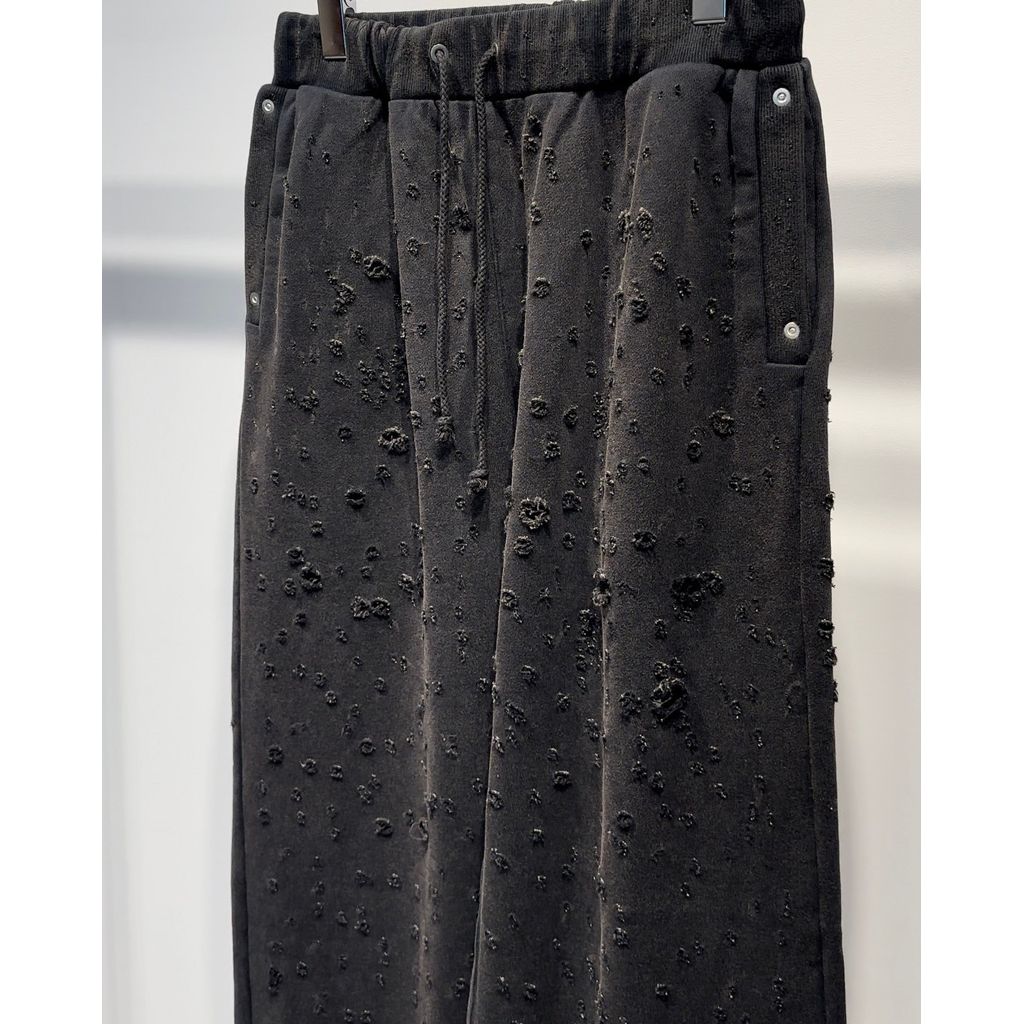 FAF Dameged Baggy Sweat Pants