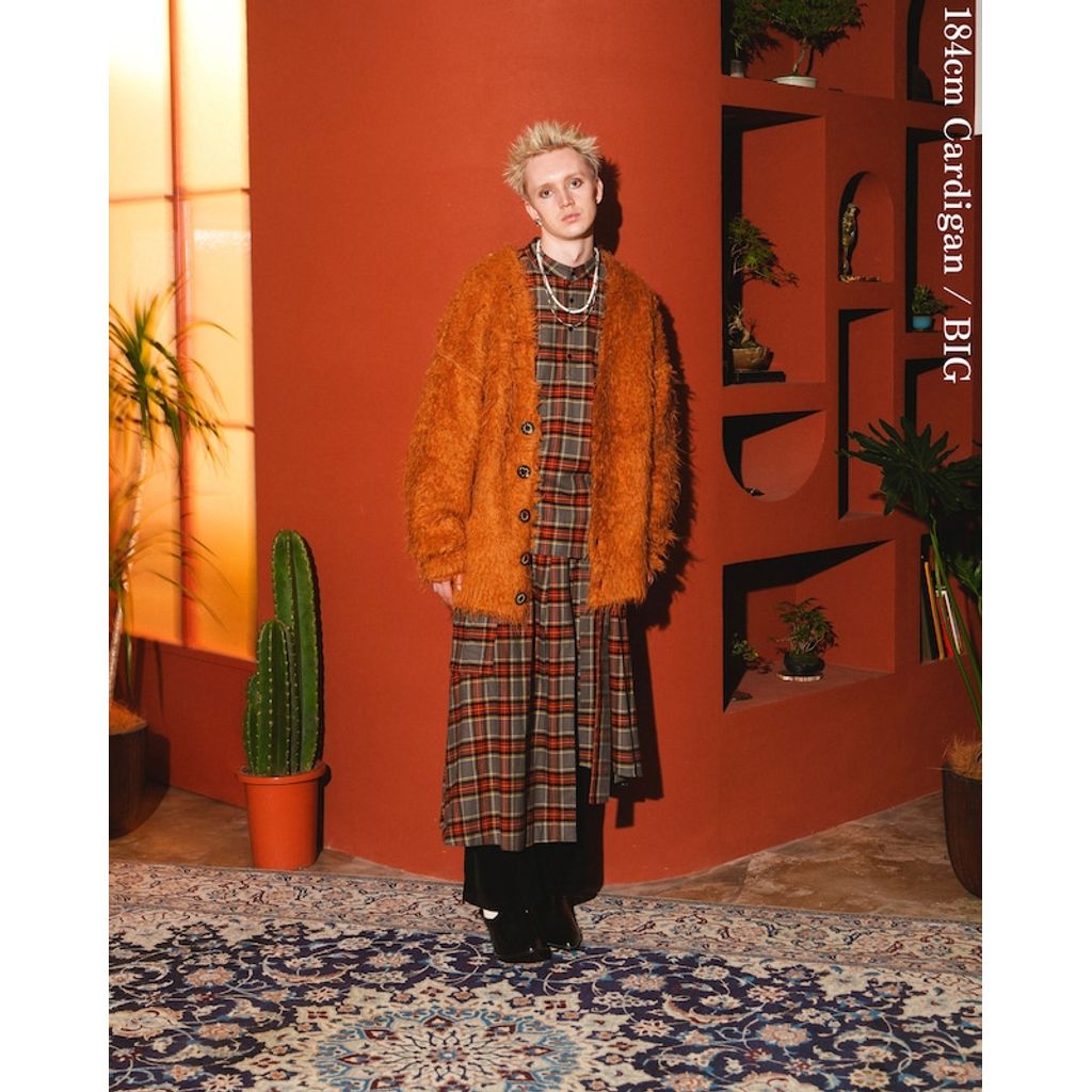 AMBERGLEAM Monster Knit Cardigan – MAROON WEBSTORE
