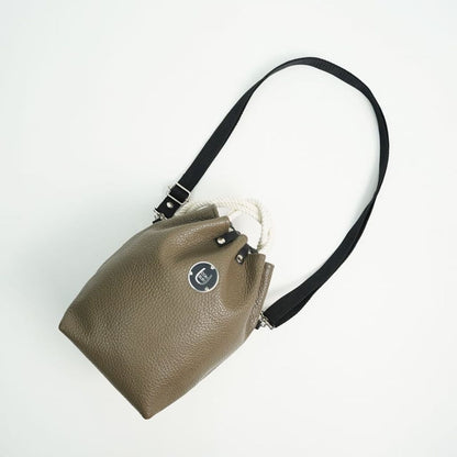 COMUSUBI (コムスビ) ／ COMUSUBI BAG "Leather" -Elephant-