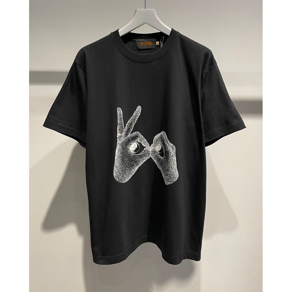 VOO × LINEAGE CORE SP ACHIVE LOGO TEE（BLACK）