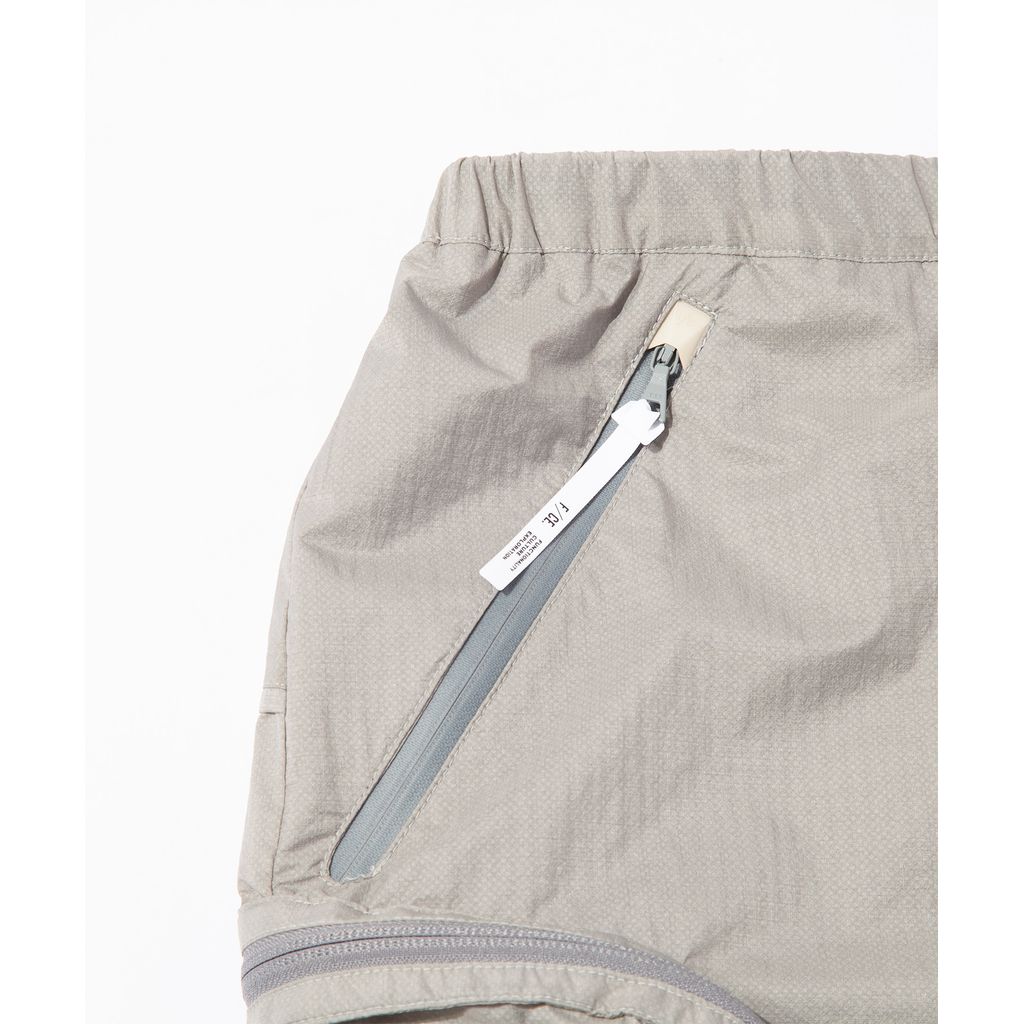 F/CE.  2.5 LAYER FEATURE ZIP SHORTS